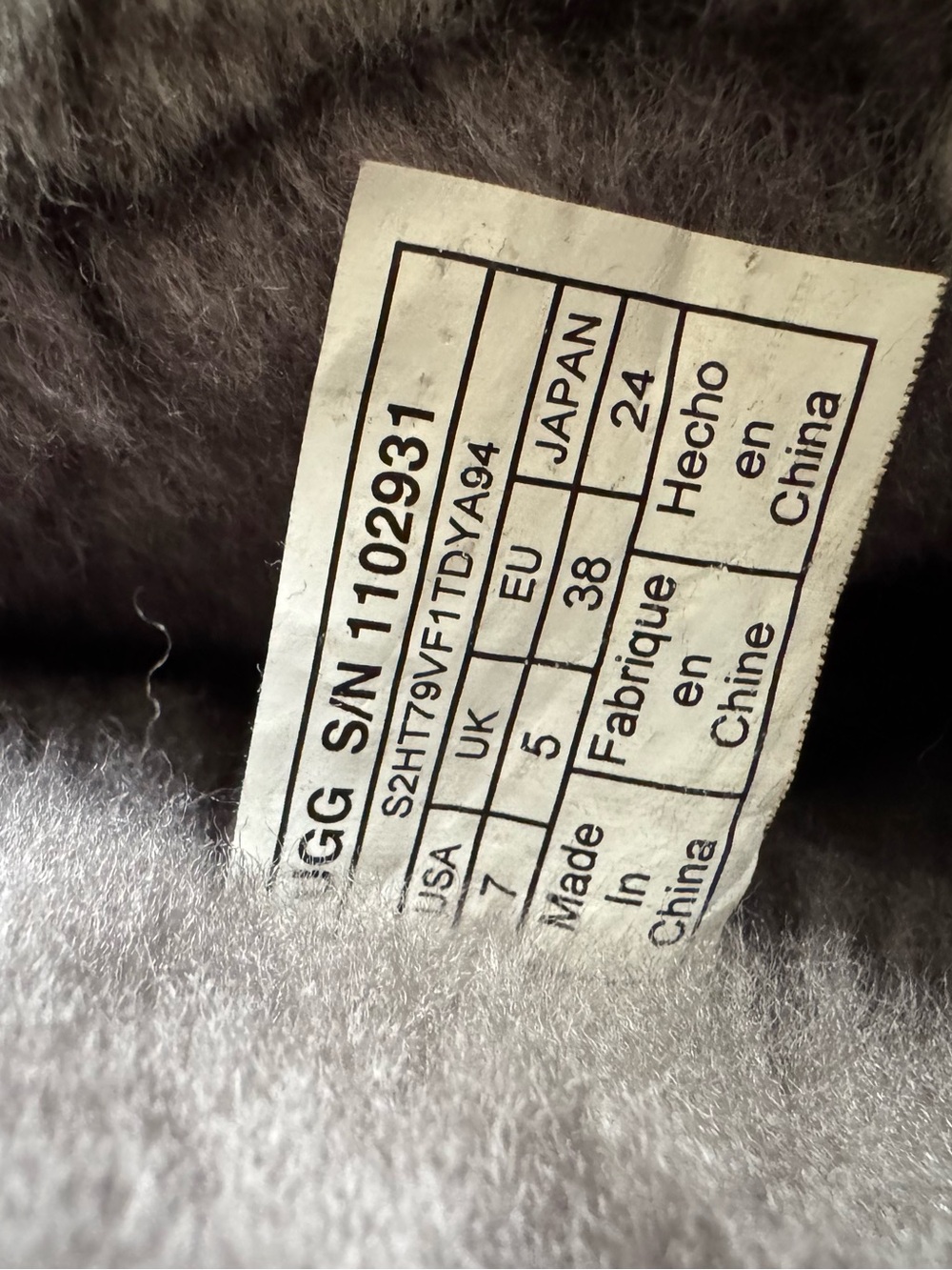 UGG bow boots - Picture 5 of 5